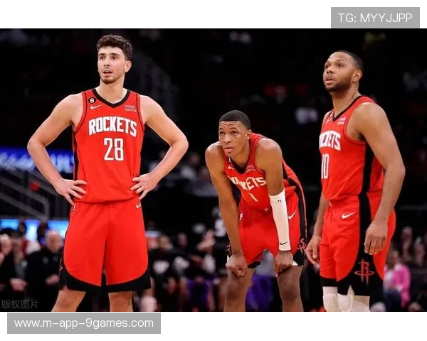 国王遭遇13连败垫底西部 攻防崩盘重建迫在眉睫